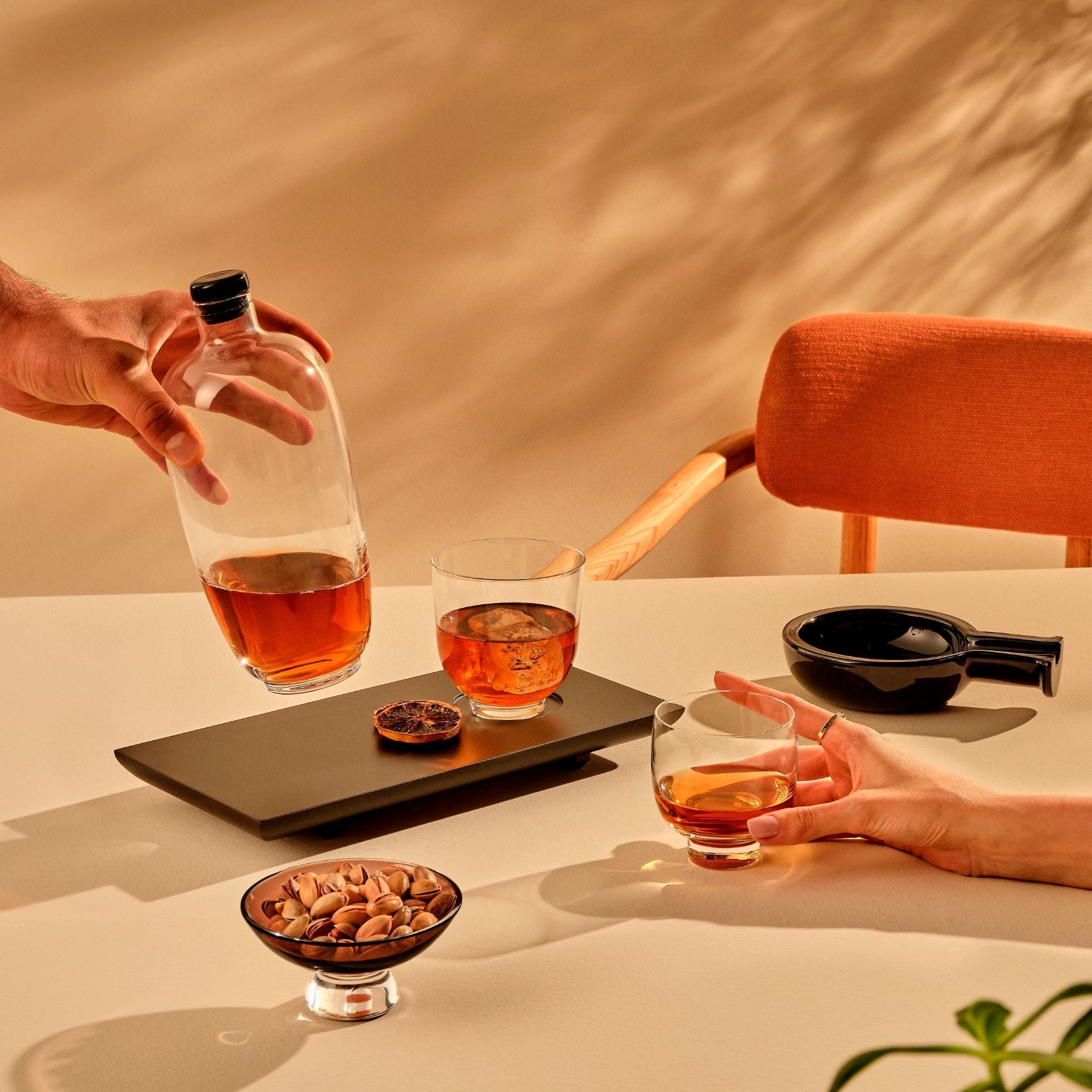 Malt Whisky Bottle Tall with Wooden Tray
