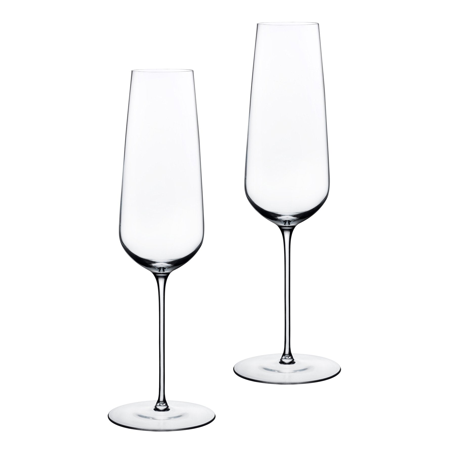 https://international.nudeglass.com/cdn/shop/products/1101739-32018-Stem_Zero-Champagne_glass-Set-2.jpg?v=1629182733