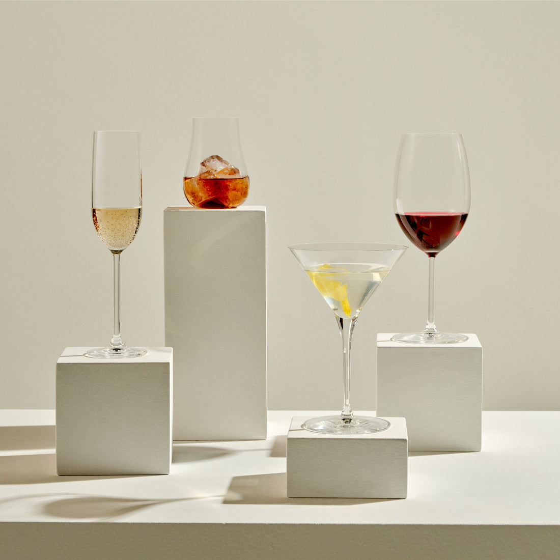 Vintage Set of 2 Martini Glasses – NUDE International